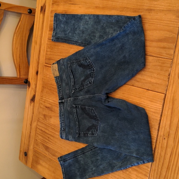 Hollister Mid-rise Acid Wash Med Blue Jeggings Jeans, Size 11R - Picture 2 of 11